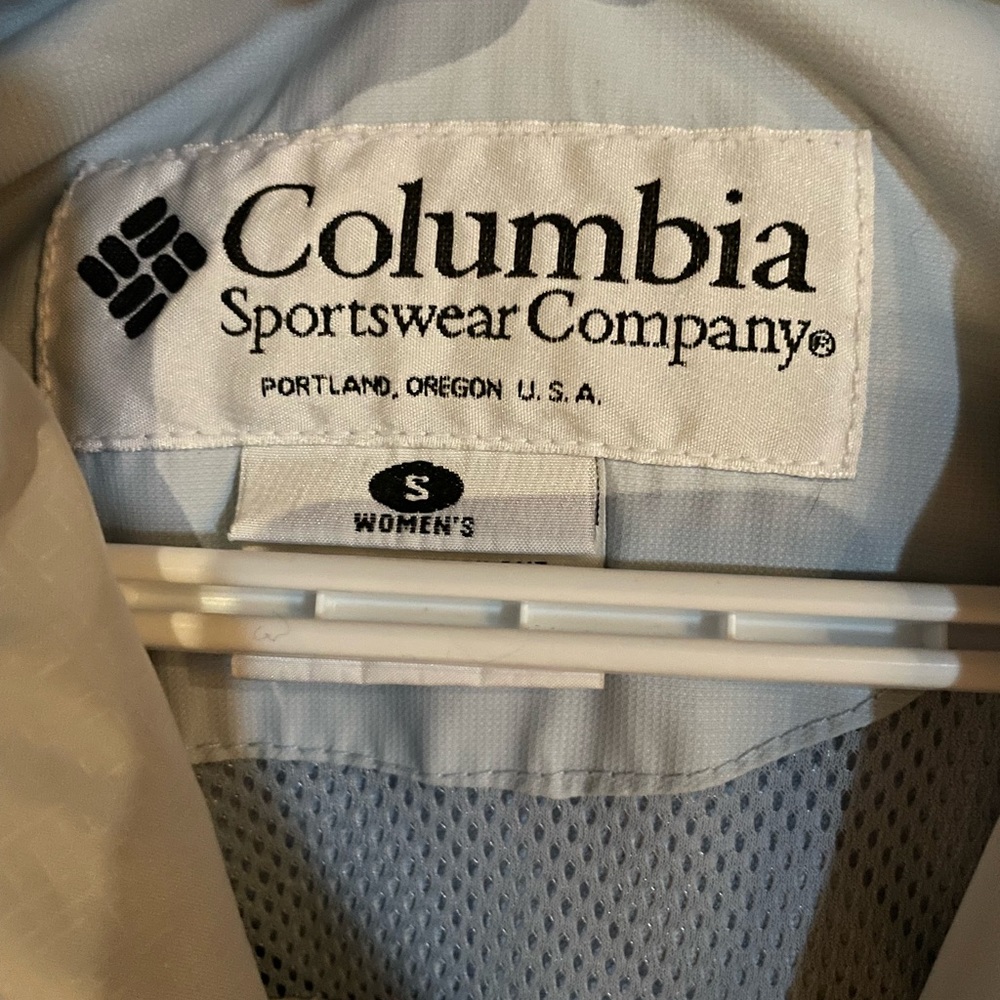 Columbia windbreaker